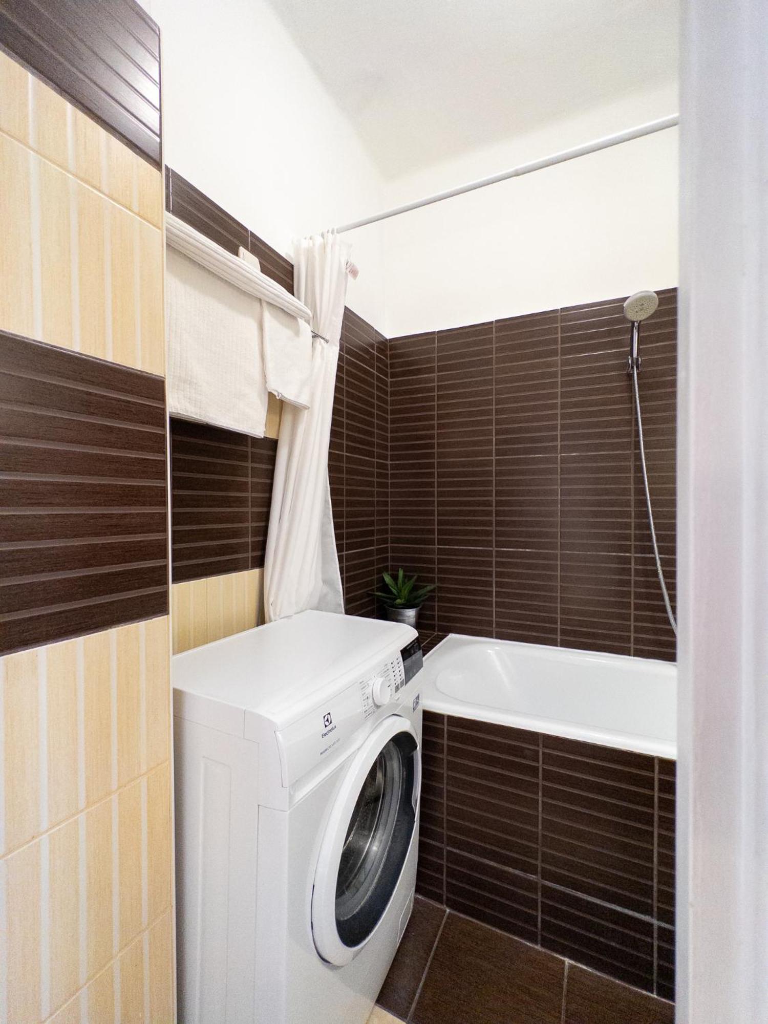 Loggia Apartman 杰尔 外观 照片